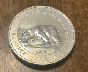 2013 Canada Polar Bear 8 Dollars 1.5 Troy Oz .9999 Fine Silver 1 1/2 oz