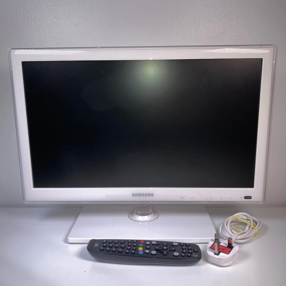 SAMSUNG UE19D4010NW LED TV 19" Inch White Universal Remote Working Not Smart - Image 3 of 4