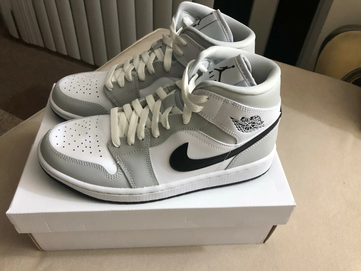 Air Jordan 1 Mid White Light Smoke Grey - BQ6472-015