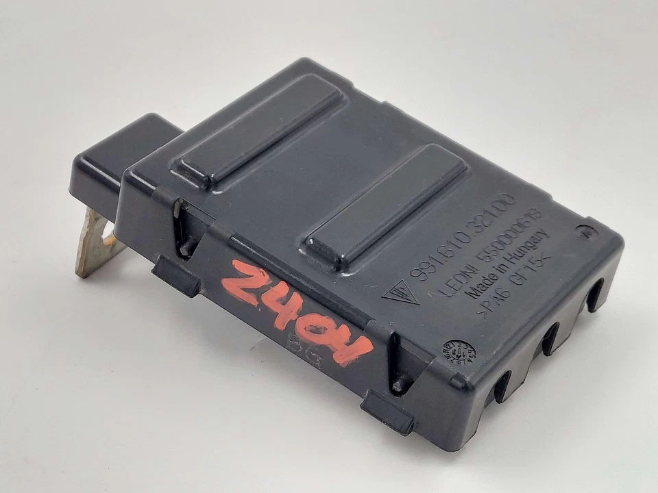 2014 PPORSCHE 911 991 GT3 КАБИНЫ ПРЕДОХРАНИТЕЛЬ КОРОБКА ПИТАНИЯ РЕГУЛЯТОР ПРЕДОХРАНИТЕЛЬ КОРОБКА 99161032100 - Изображение 2 из 4