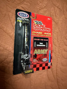Tony Schumacher 1:64 NHRA Top Fuel Dragster, 2002 Army, Racing Champions
