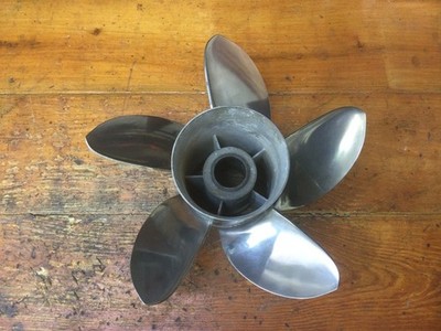 Mercury High Five 21 Pitch Right Hand Propeller