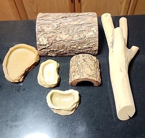 Reptile bundle- 2-Natural Wood Log Hides driftwood & 3-Resin food & water bowls