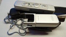 Schöne Minox C mit Blitzaufsatz