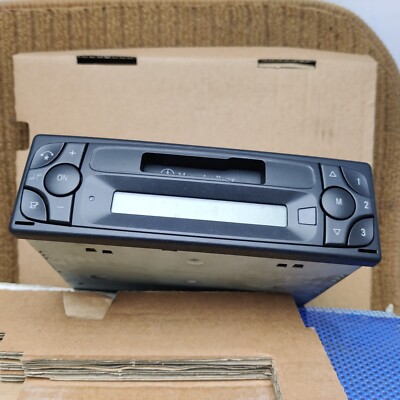 NEU Original Mercedes Cassette Radio Stereo BE4113 Becker Sound 10 Vito Sprinter