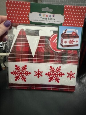 Regent 3ct. Christmas Snowflake Gift Boxes Holiday Party Supply New!!!