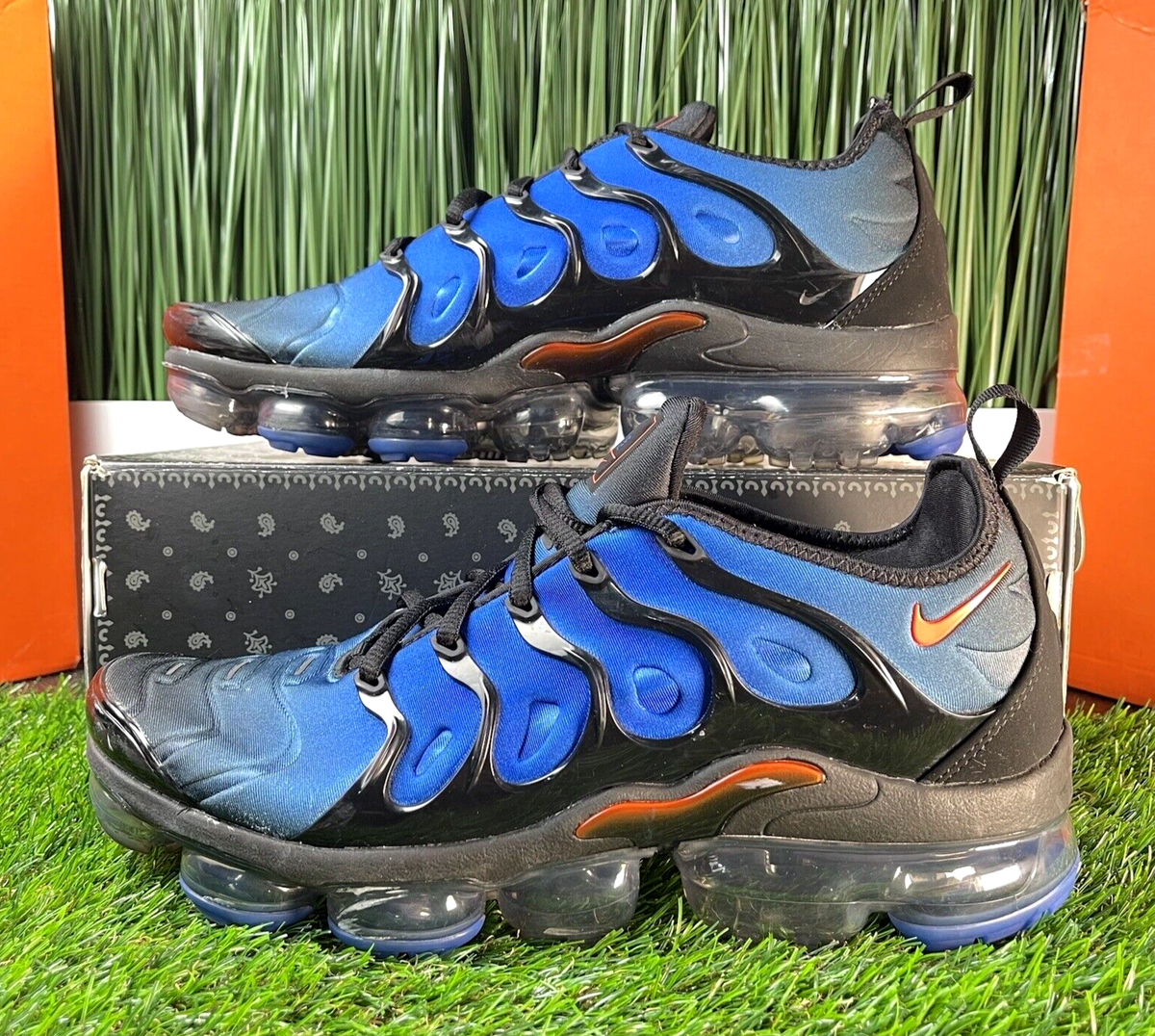 blue and burgundy vapormax