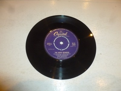 DANCER, PRANCER & NERVOUS - The Happy Reindeer - 1959 UK 2-track Vinyl Single