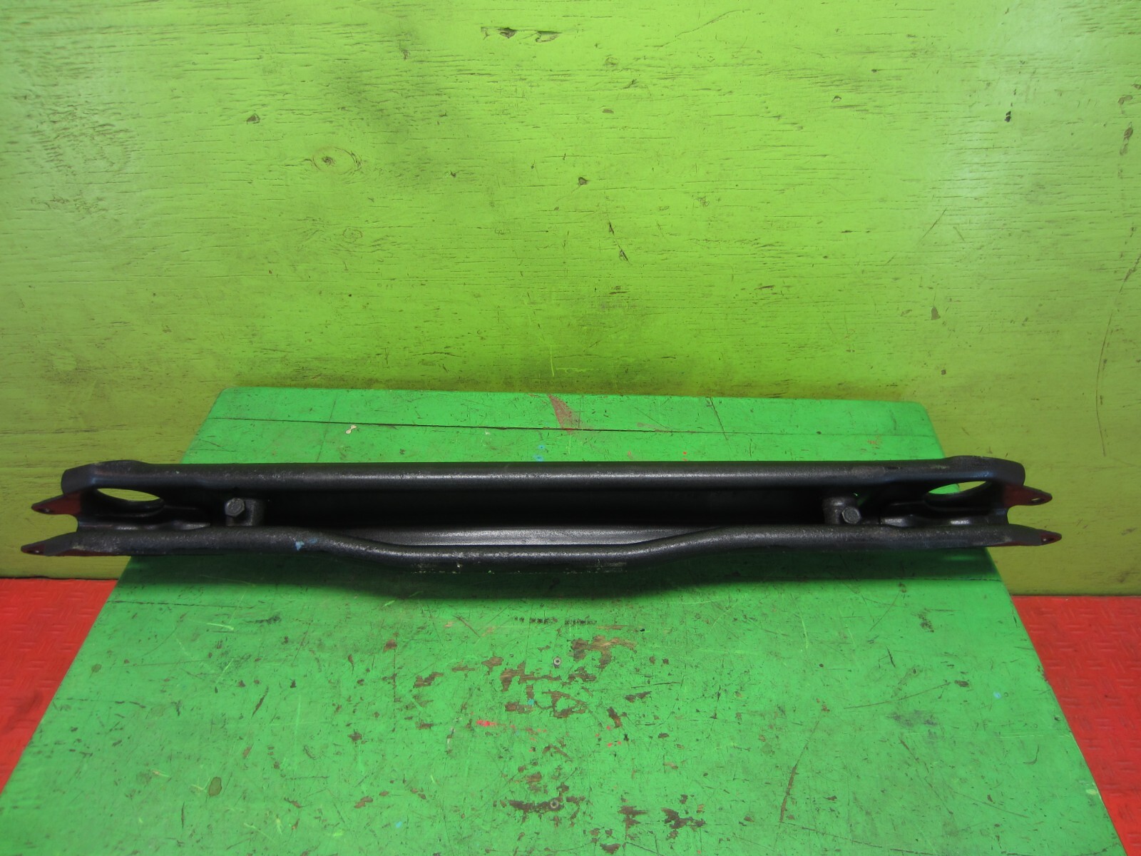 03 04 05 06 07 08 09 Hummer H2 Torsion Bar Suspension Frame Crossmember