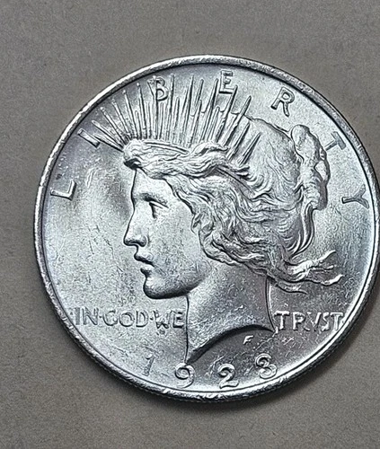 1923 P Peace Silver Dollar Uncirculated 90% Silver $1 Coin White, Luster lot 63
