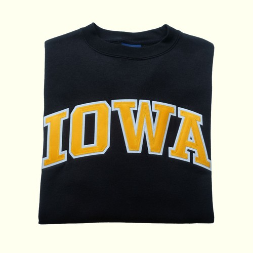 NCAA VTG 90s RETRO IOWA HAWKEYES FOOTBALL BLACK STITCH GRAPHIC SWEATSHIRT SZ L