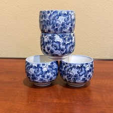 Set Of 4 Japanese Tea Cups Blue and White Florals 100ml