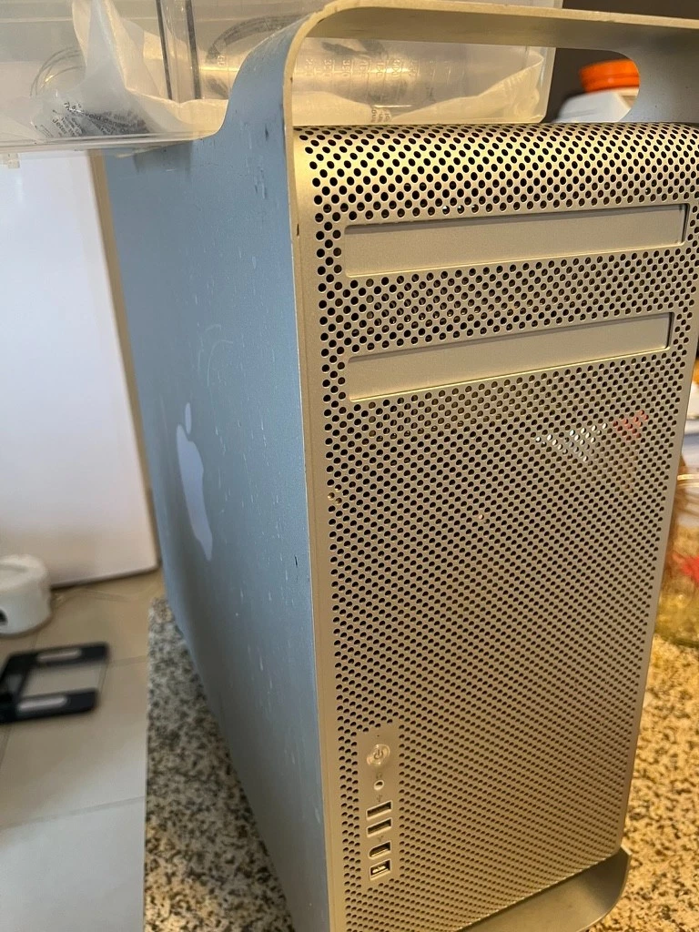 Apple Mac Pro 2006 Apple Desktops & All-In-One Computers for sale