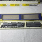 AHM Union Pacific 4-6-6-4 HO Scale Gray Challenger Steam Locomotive Train (New)