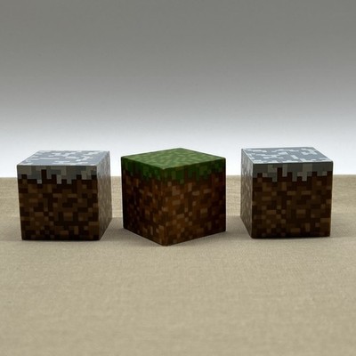 Minecraft Snowy / Snow & Grass Blocks (Set of 3) Jazware Mojang Figure Cube Toy