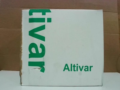 Schneider Electric ATV320U30N4C Altivar Frequency Converter 3kW 400/480V 3PH-New