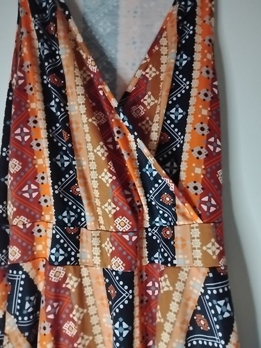 Guberry Mujer Artístico Talla Cuello en V profundo sin mangas en L corte corto y acampanado de poliéster. Vestido - Imagen 2 de 5
