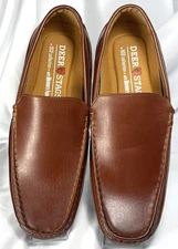 Deer Stags 902 collection Slip-On Loafer, Men's Size 11.5 M, Brown Lot 3373