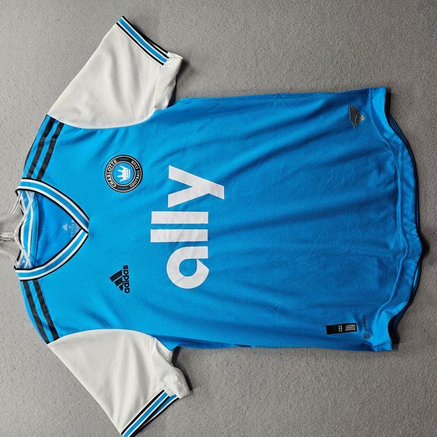 Charlotte Football Club Jersey Adidas Men's Medium Blue