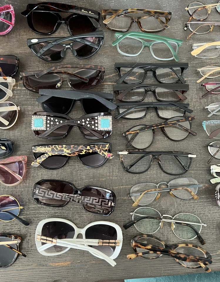 Gran Lote de Gafas y Gafas de Sol Foto 2 de 4