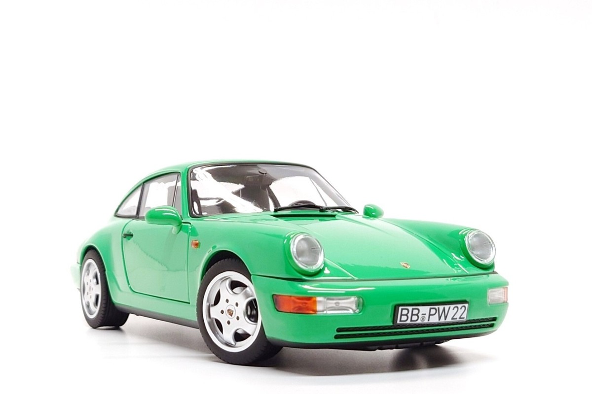 Norev 1:18 Porsche 911 Carrera 4 Coupe (964) in Signal Green