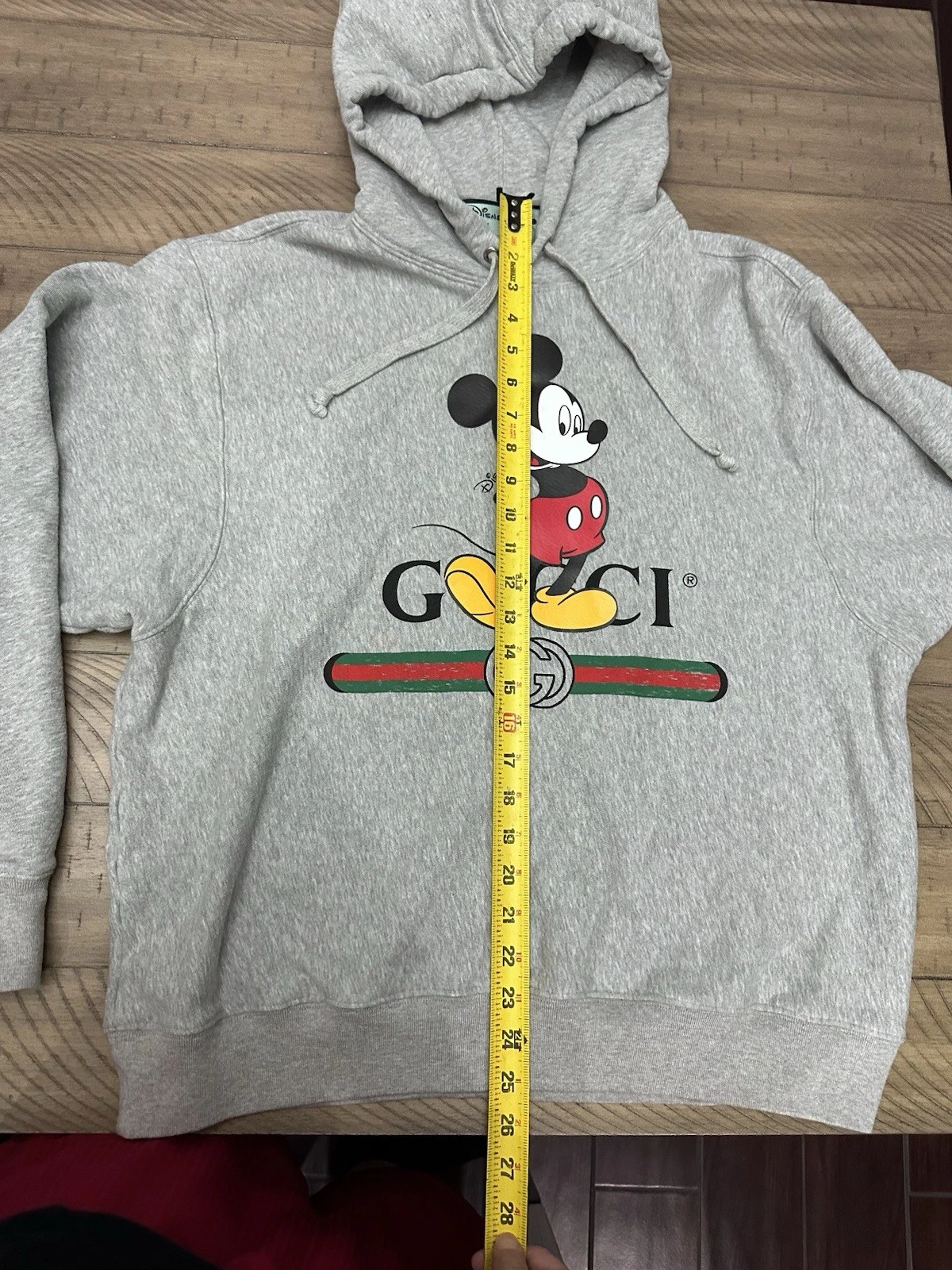 Felpa con cappuccio Gucci Disney Topolino taglia small funziona poco grande
