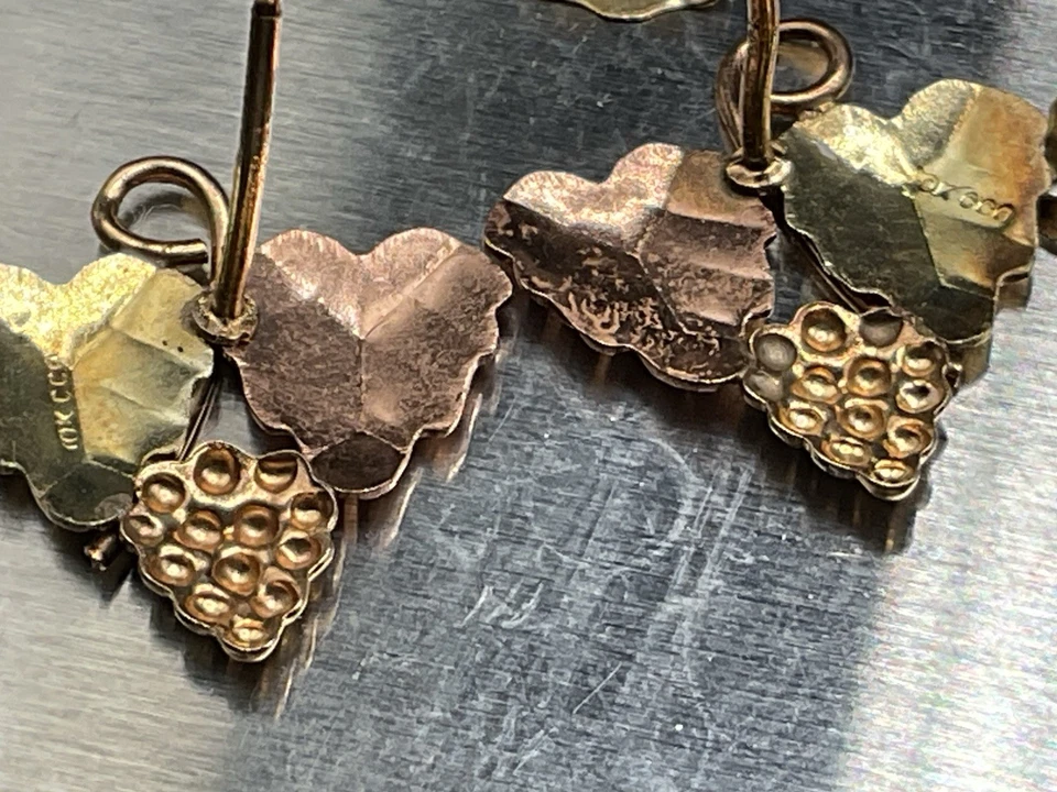 Black Hills Gold 10k Leaf Grape Cluster 14k Yellow Gold Earrings - Image 4 of 4