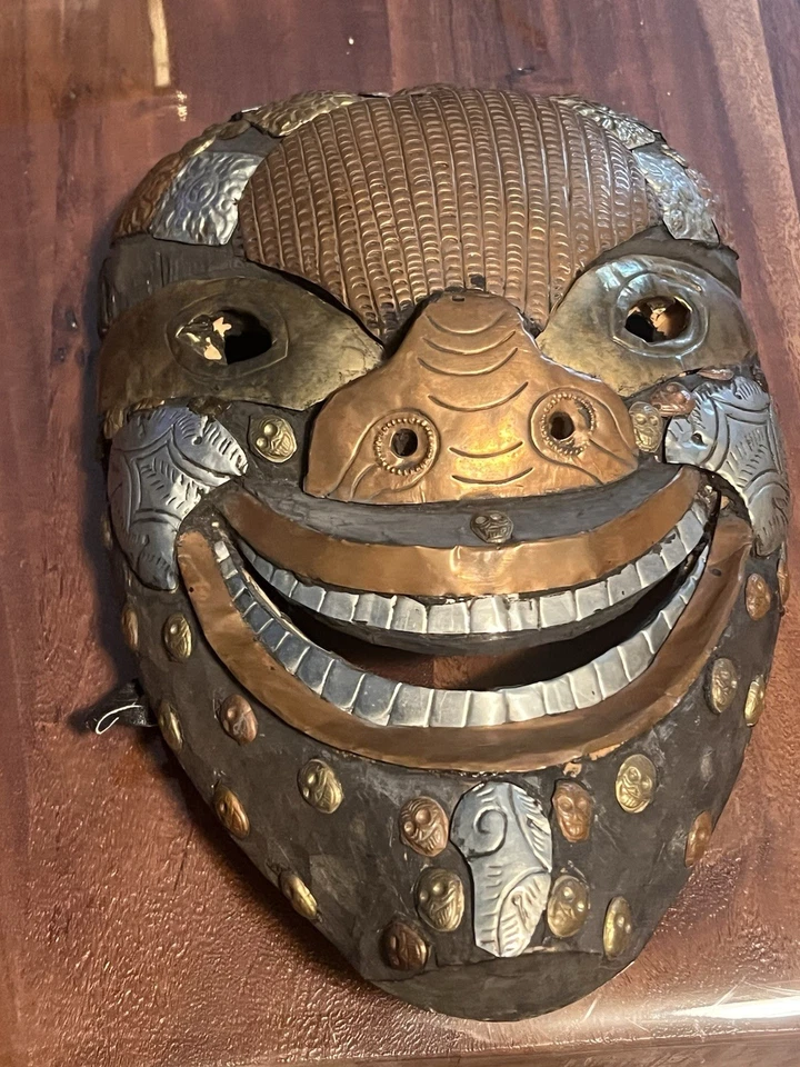 Máscara de la muerte budista tibetana Foto 2 de 4