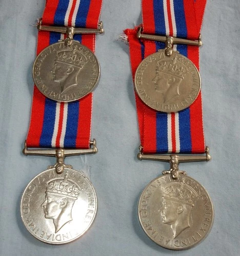 4 x WW2 WAR MEDAL LOT BRITISH  MILITARY WORLD WAR II WAR EXAMPLES + RIBBONS