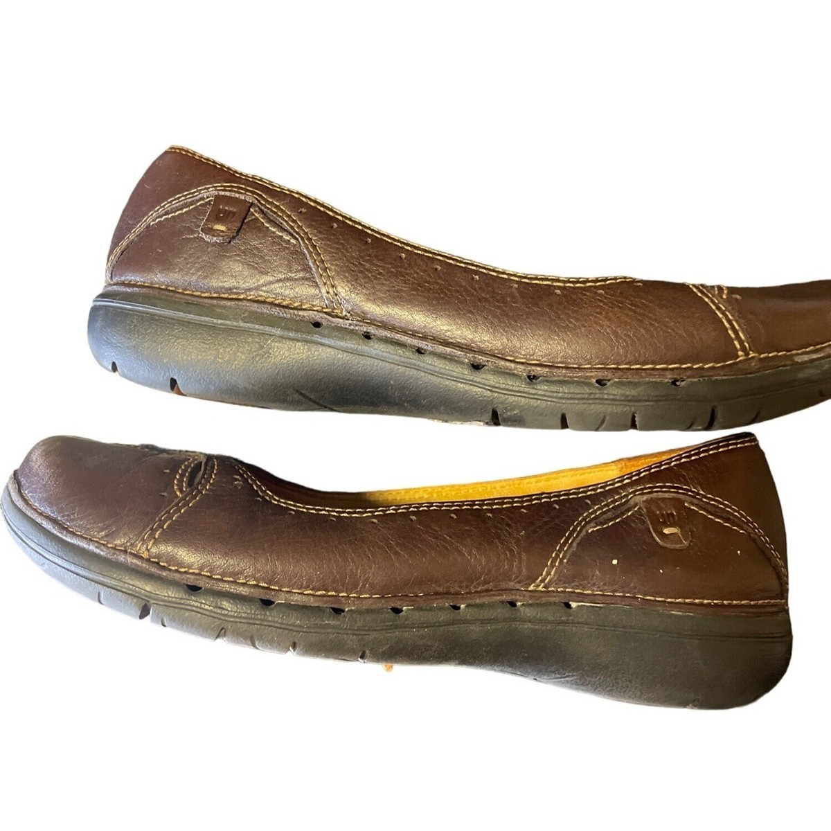 Clarks Structured Sz 7 Brown Soft Leather Round Toe Slip On  display picture 1