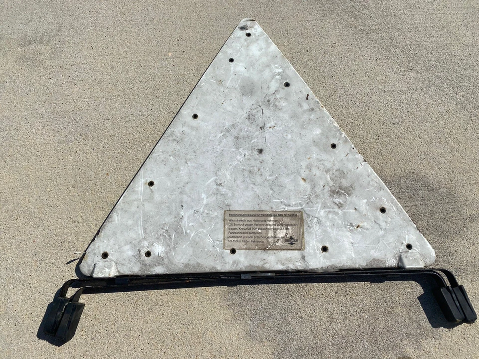 0005905112 TRIÁNGULO ADVERTENCIA EURO W123 W126 W201 W124 560SEC 300CD 560SEL 280CE Foto 2 de 2