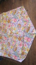 HANDMADE SPRING FLORAL BASKET REVERSIBLE FABRIC TABLE RUNNER-20.75"X53"