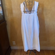 NWT$128 Eyelet Smock Dress White Size Med