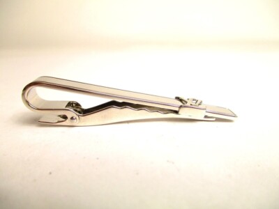 Auth LOUIS VUITTON Silver Steel LV Motif Necktie Pin Tie