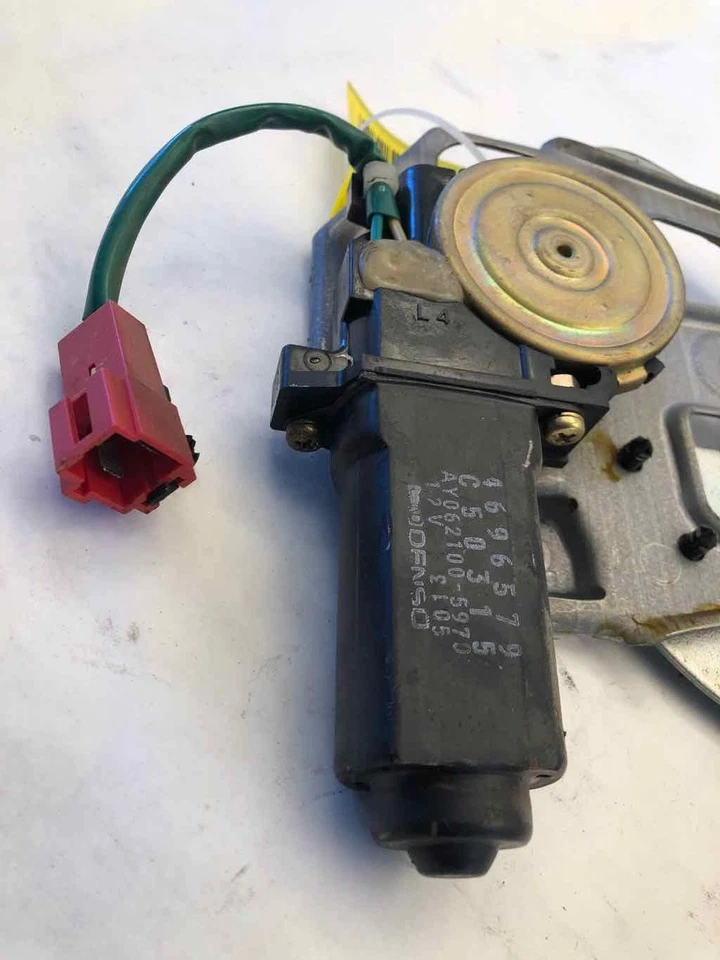 1995 - 1996 CHRYSLER CIRRUS Rear Window Electric Regulator Right Passenger Side - Image 3 of 4