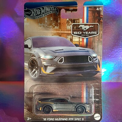 Hot Wheels Silver Series ' 18 FORD MUSTANG RTR SPEC 5 - 60 Years 4/5 - NEU OVP -