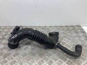 BMW 1 F20 F21 2012 Diesel 105kW Ansaugrohr Ansaugschlauch Turbolader 7810745