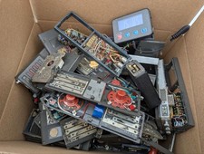 15 Pound Motorola Vintage Radio Parts Lot 500 Series Chassis  Motherboard -RD84