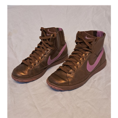 Nike Womens Blazer Mid Metro Bronze/Purple EU 38,5 US 7,5