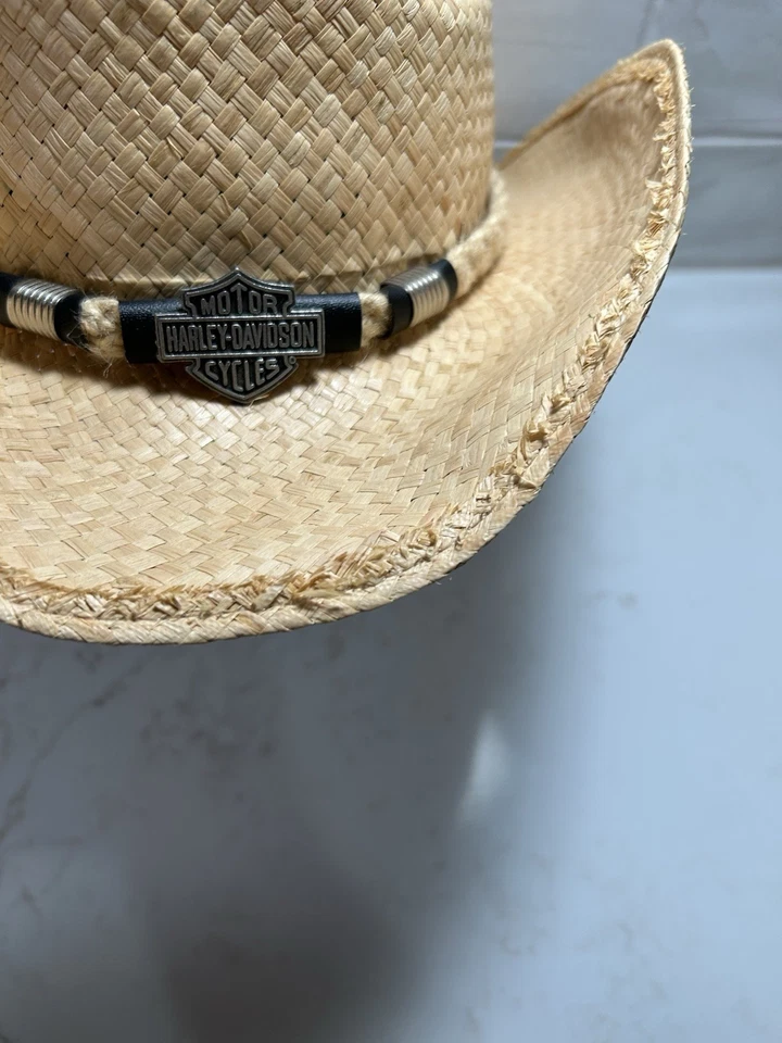 Harley Davidson Pequeño Sombrero de Vaquero Occidental Tejido de Paja De Colección Hecho en EE. UU. Logo Foto 3 de 4