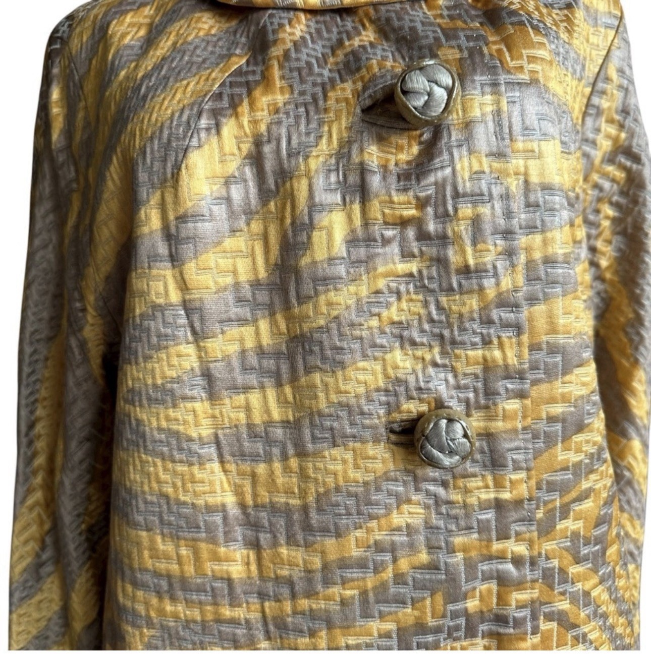 HARADA Yellow Gray Abstract Pattern Button Mid-Le… - image 5