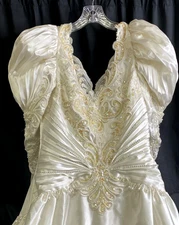 Mon Cheri Off White Sequined Soft Satin Long Sleeve Wedding Dress Gown Size 12