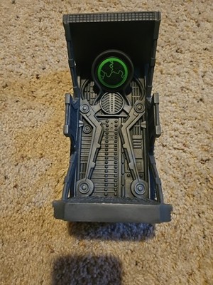 Hallmark Star Trek Next Generation Borg Regeneration Cell Phone Holder