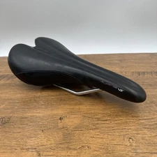 Fizik Aliante Vs Kium Rail Bike Saddle