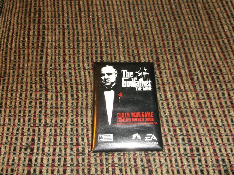 MARLON BRANDO THE GODFATHER THE GAME PROMO PIN DATED MARCH 2006