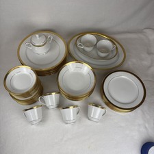 Noritake Essex Gold 49 Piece Set Excellent Co...
