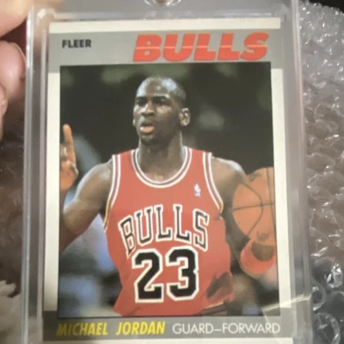 Fleer 1987-88 Michael Jordan #59 Base Set Chicago Bulls Basketball Card