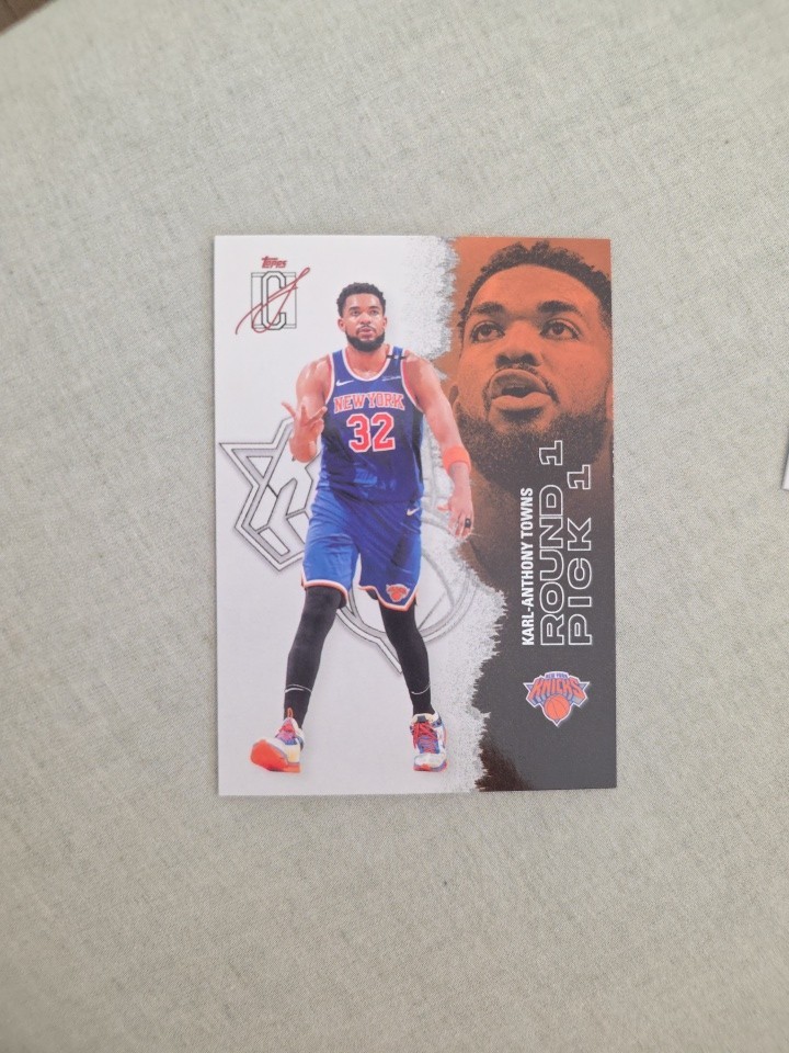 KARL-ANTHONY TOWNS  2025-26 Topps Signature Class #63 NY Knicks - KAT