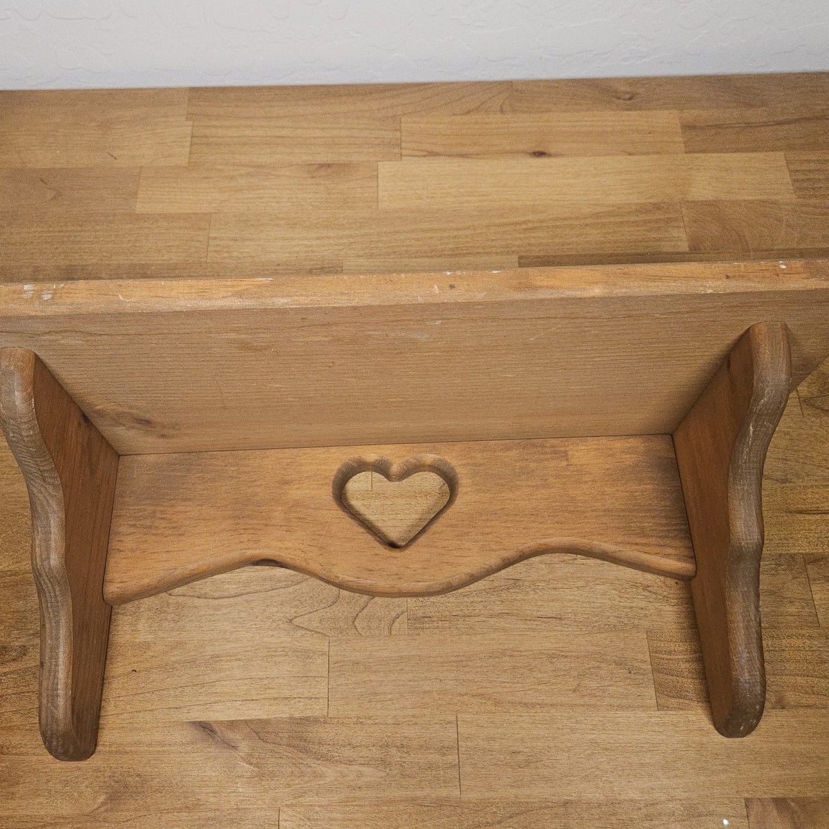 Vintage Country Wood Wall Shelf Heart Cutout Cottagecore