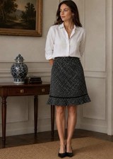 Vintage Gap Women's A-line Tweed Skirt with Ruffle Hem size six